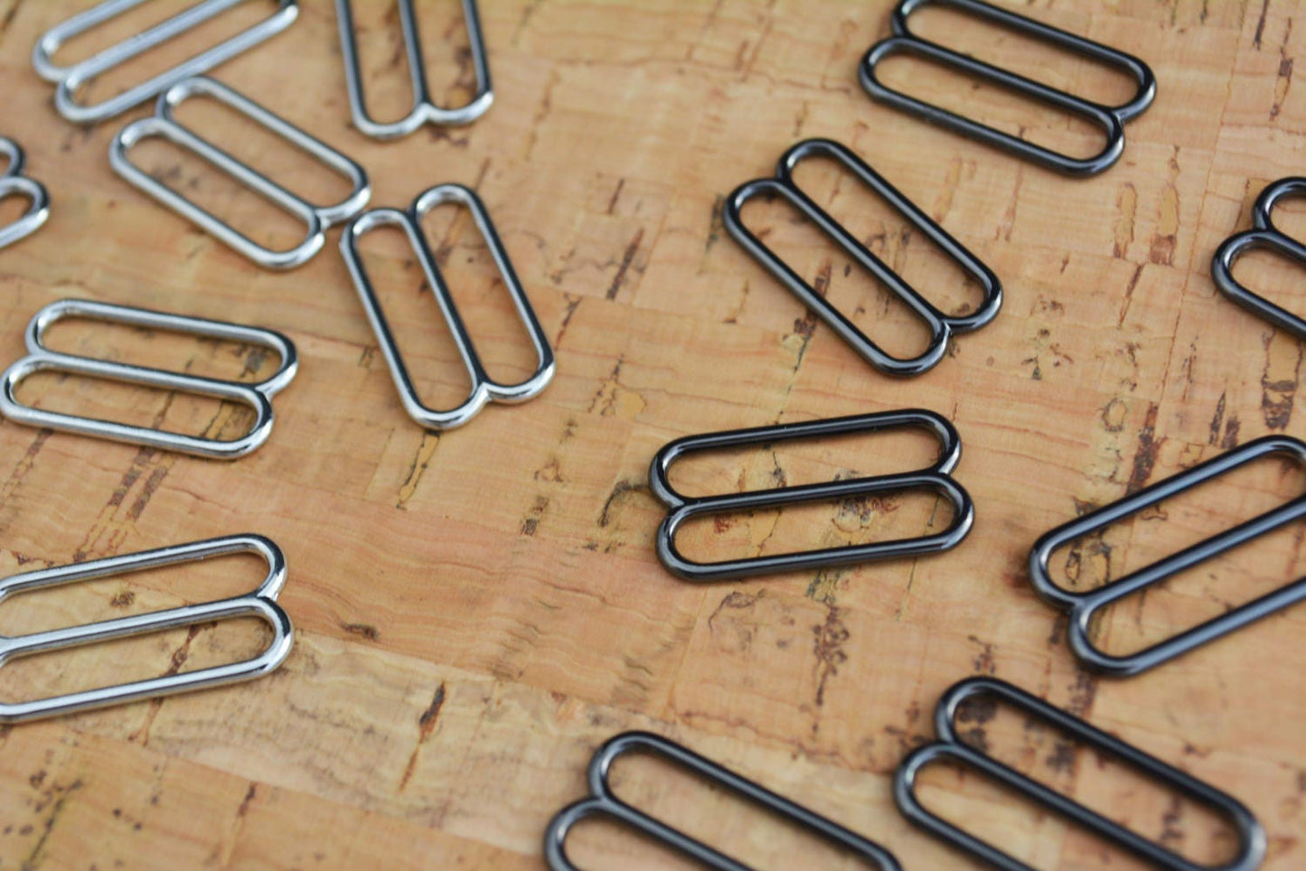 Lot of 20/50/100/200 3/4" SILVER or GUNMETAL metal bow tie hardware SLIDES - finest hardware available anywhere!