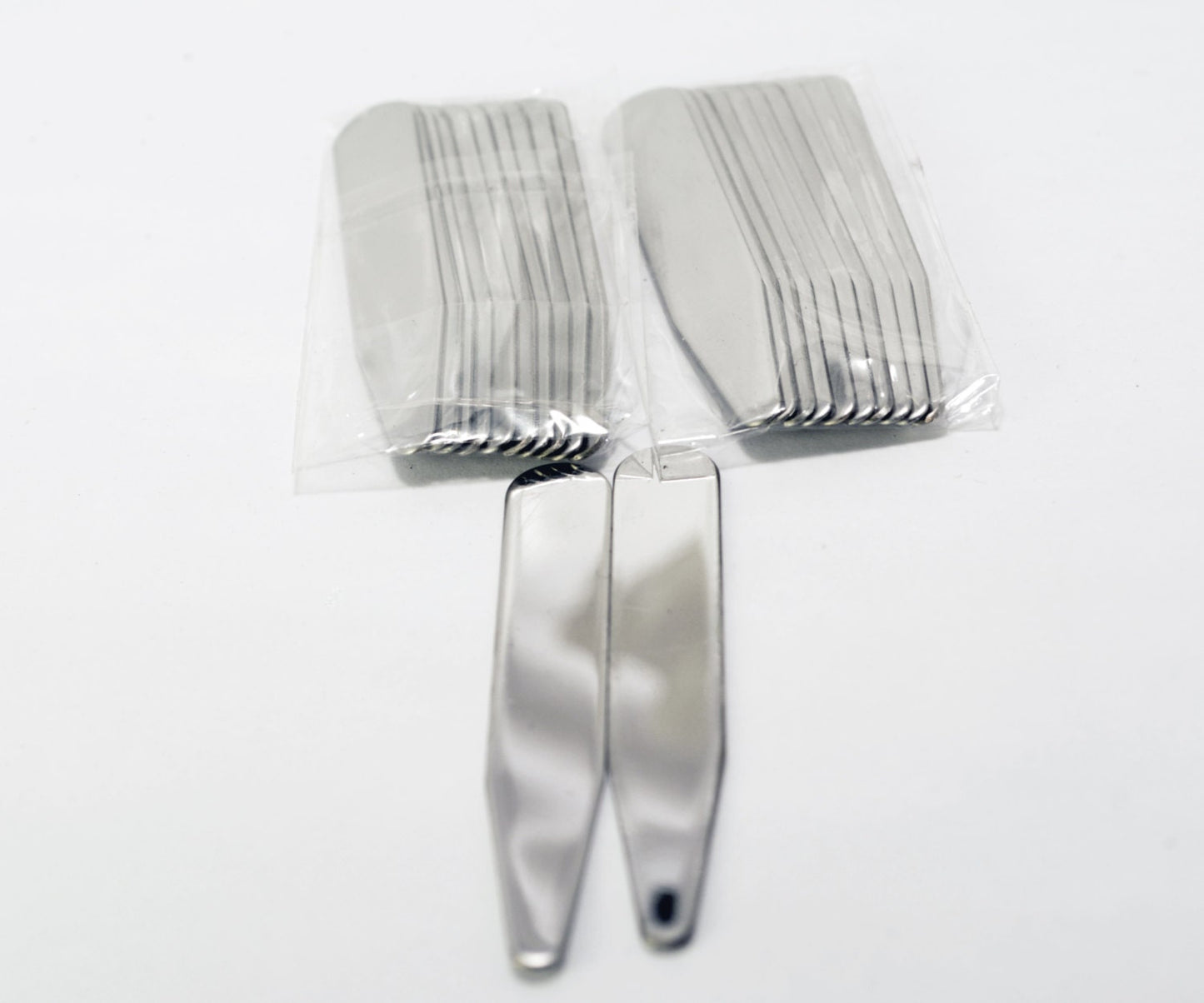 Set of 5 matte metal COLLAR STAYS / TIPS - 4 sizes: 2 1/4", 2 1/2", 2 3/4, 3" long x 3/8" (9mm) wide + add storage box