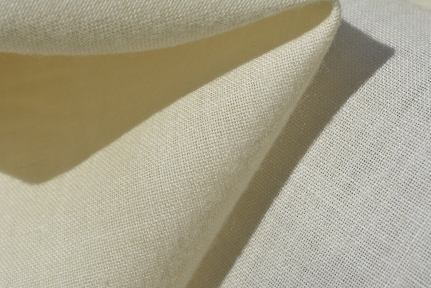 Medium weight Necktie INTERFACING / INTERLINING - AC Ter Kuile - finest available - WAW1414/33 - wool blend - Made in Netherlands