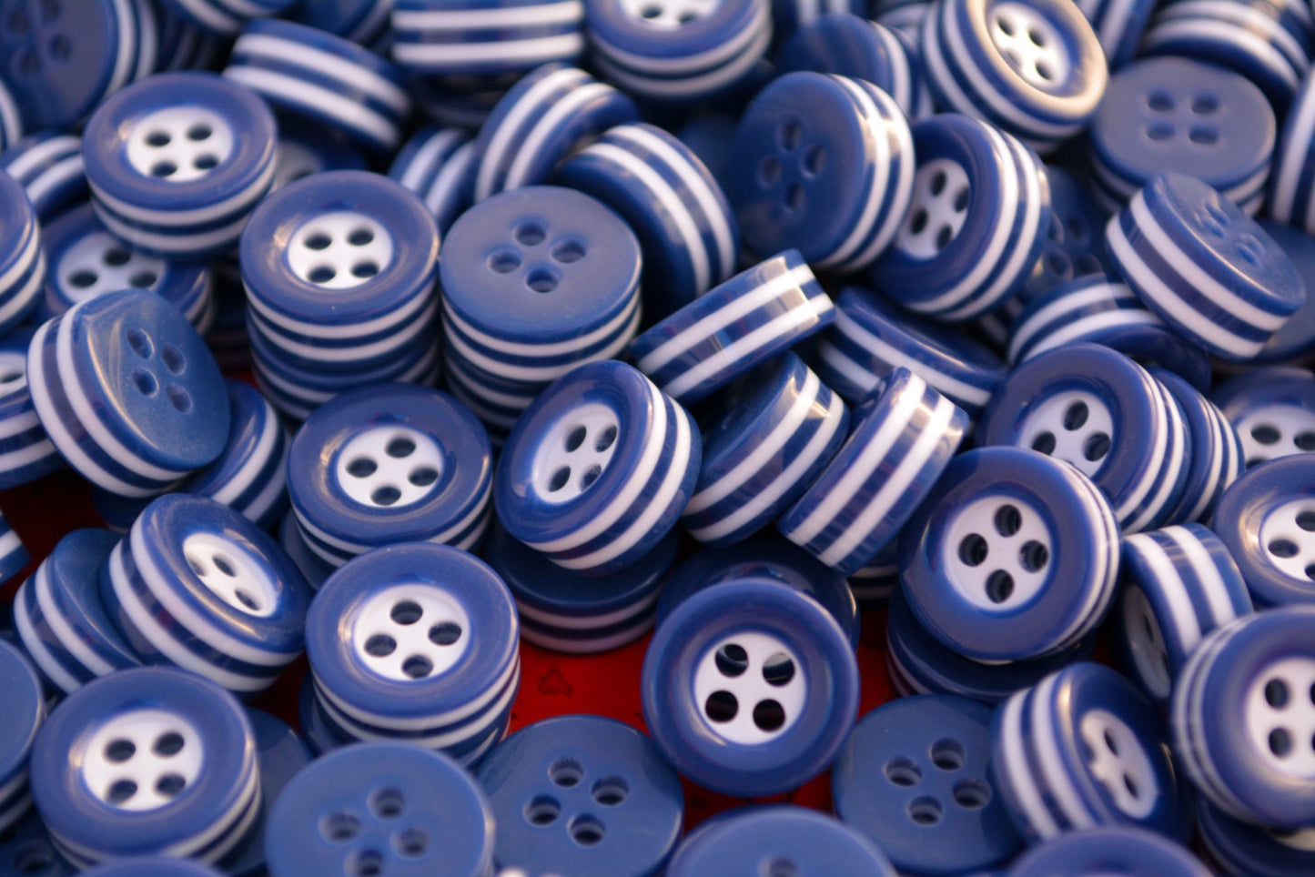 14 white and blue STRIPED BUTTONS for 1 complete shirt - 5mm thick! - great quality - Made in ITALY