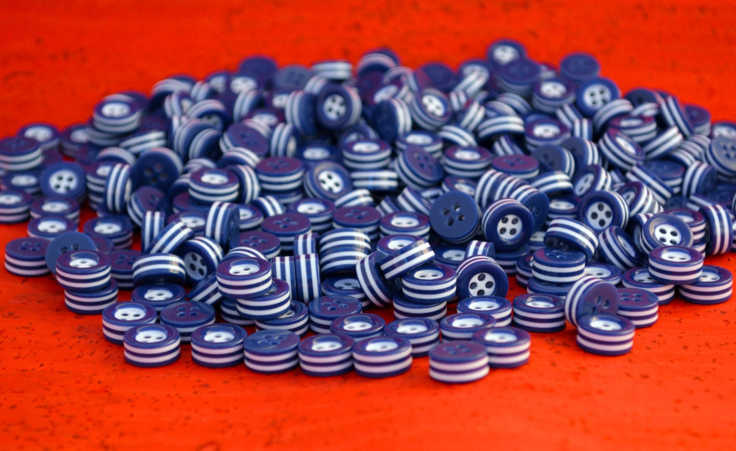 16 white and blue STRIPED BUTTONS for 1 complete button down shirt - 5mm thick! - great quality - Made in ITALY