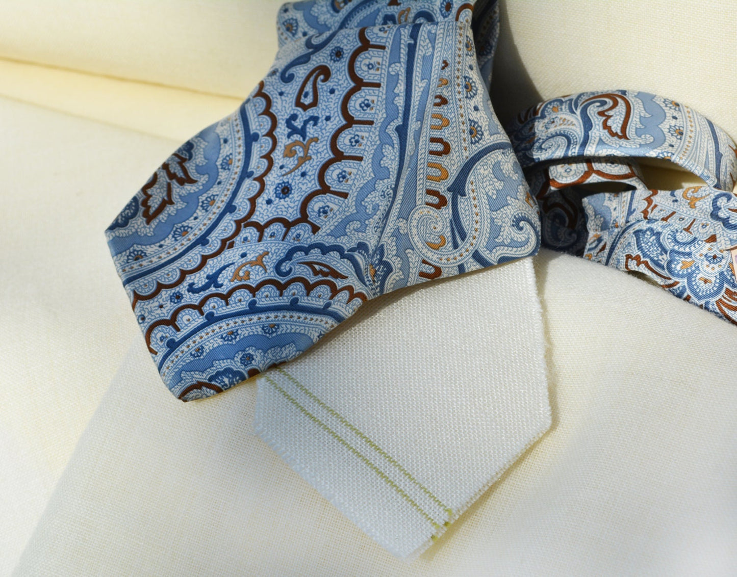 Medium weight Necktie INTERFACING / INTERLINING - AC Ter Kuile - finest available - WAW1414/33 - wool blend - Made in Netherlands